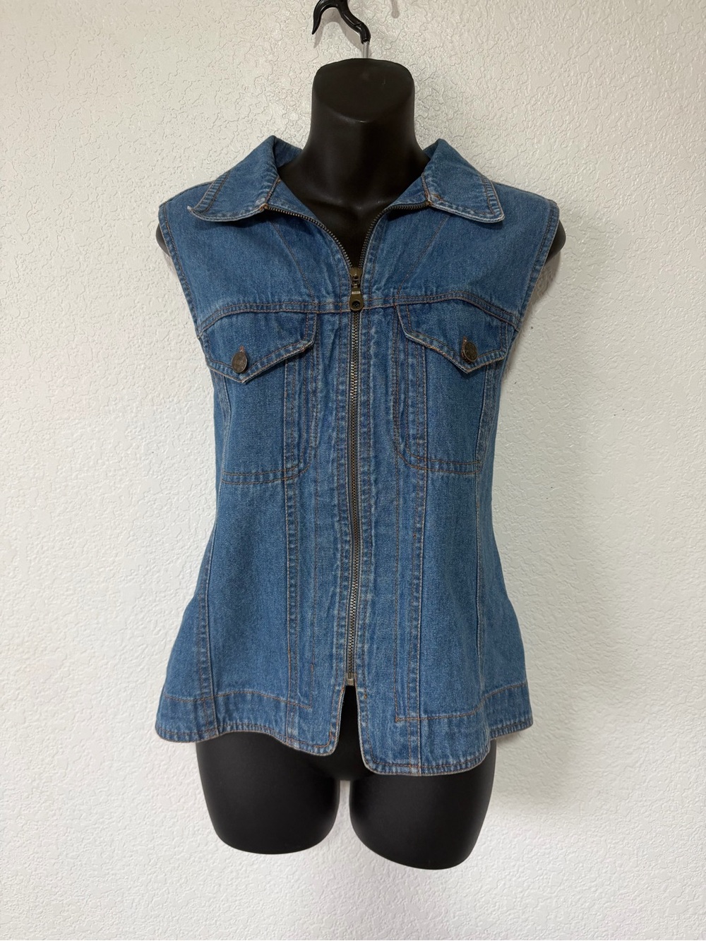 90s Vintage Rhythm Blues Mid-Wash Zip-Up Denim Vest